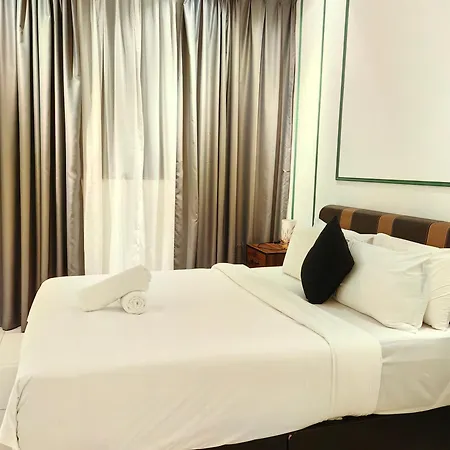 Chambers Suites Klcc View Kuala Lumpur Exterior photo