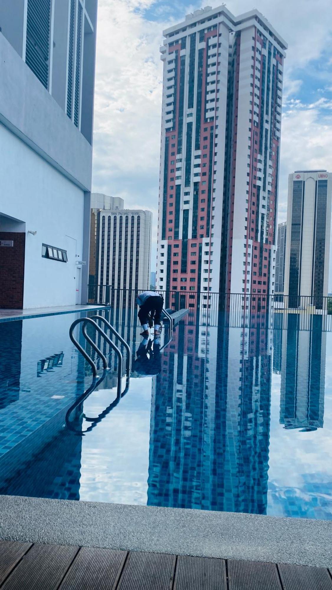 Apartment Chambers Klcc View