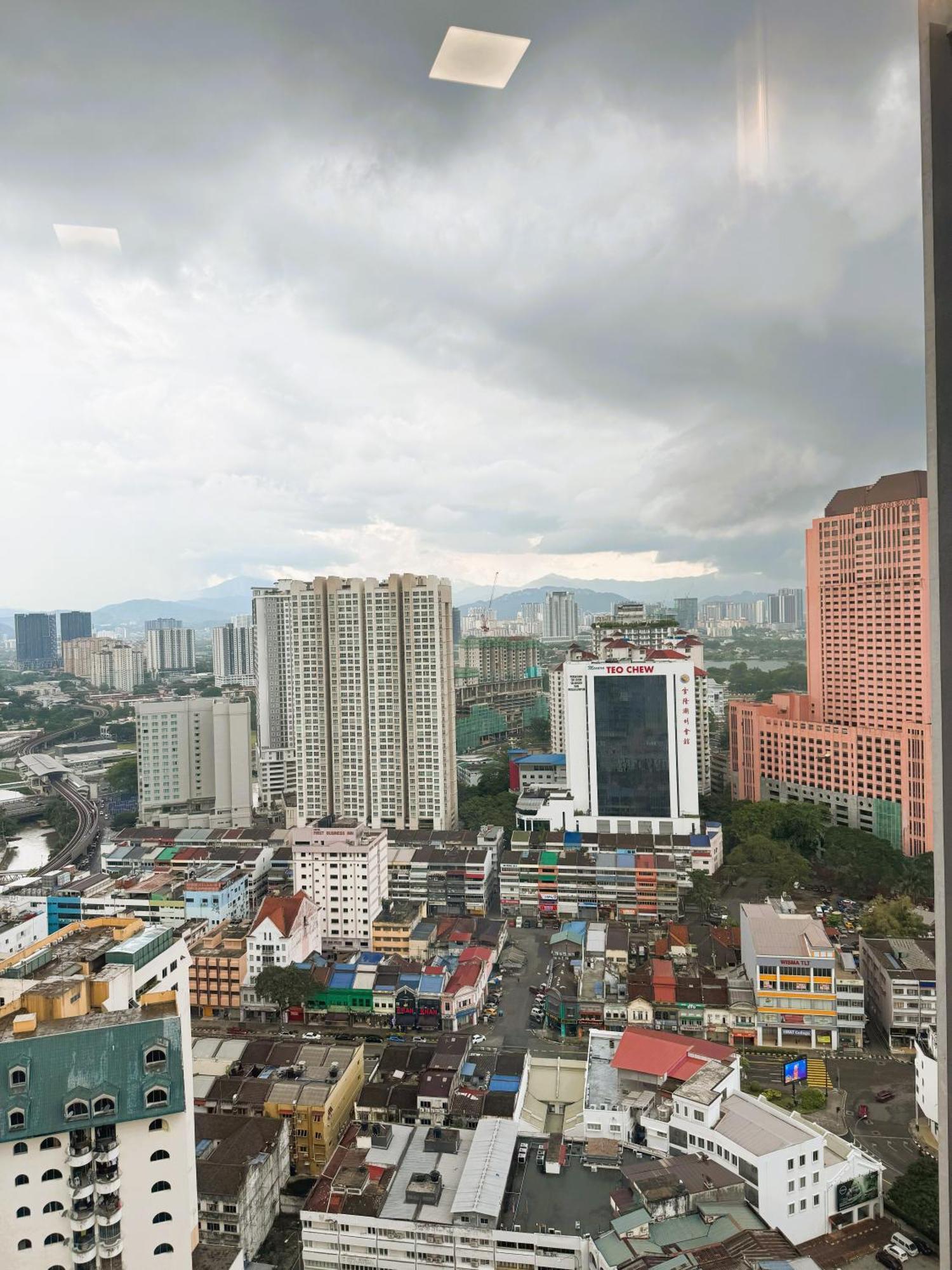 Chambers Klcc View Apartment