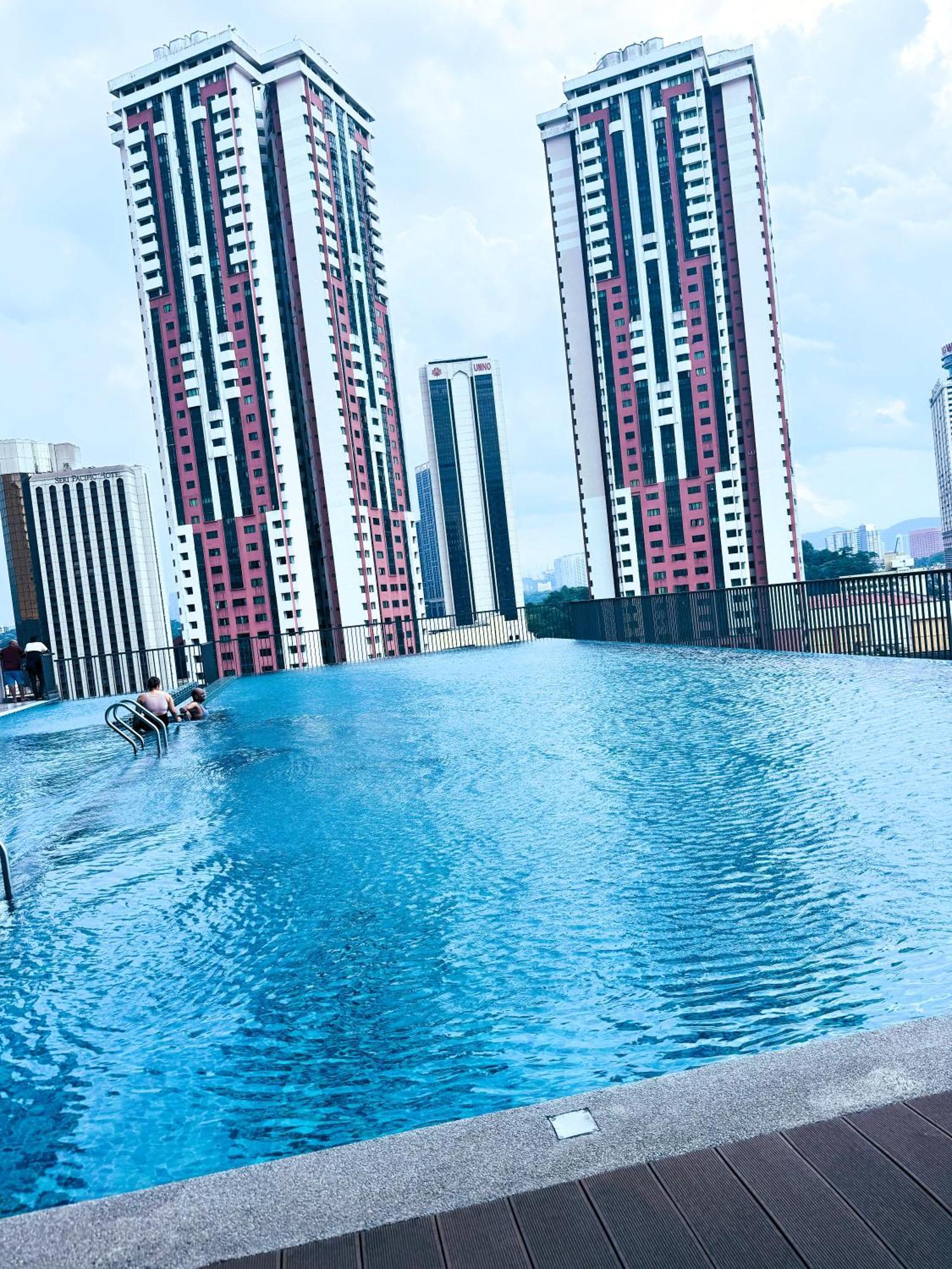 Chambers Klcc View Apartment *
